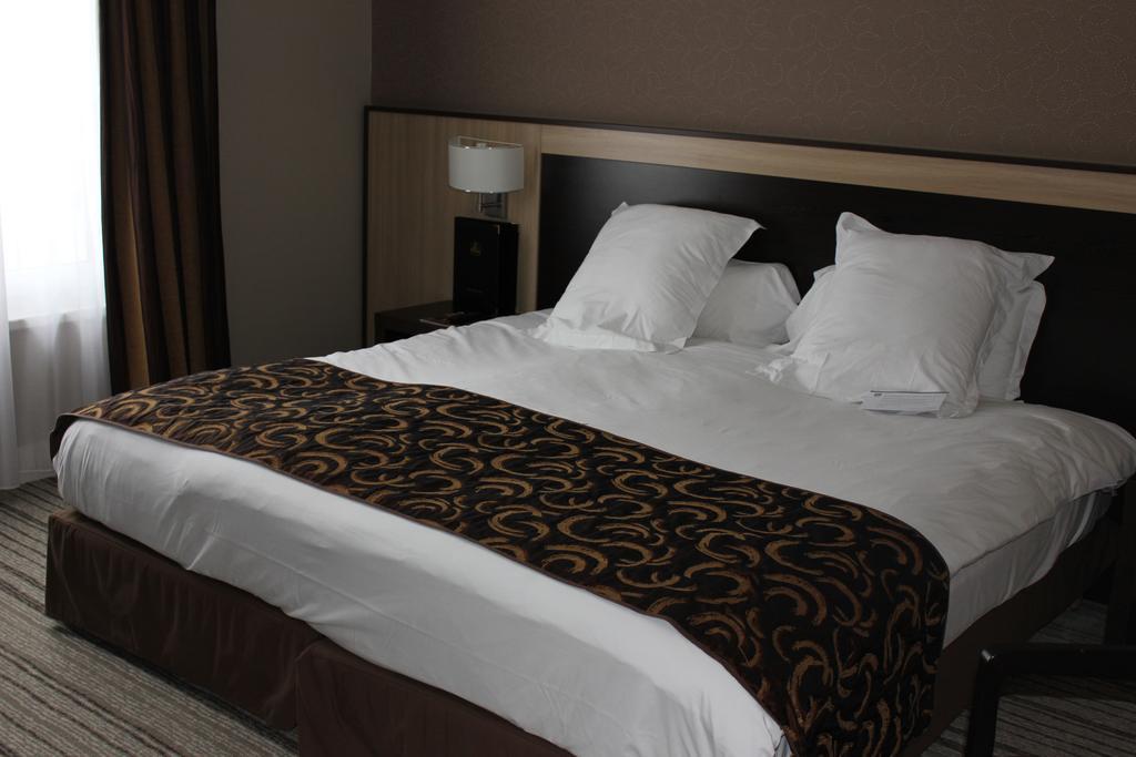 Best Western Plus Hotel Malherbe Кан Экстерьер фото