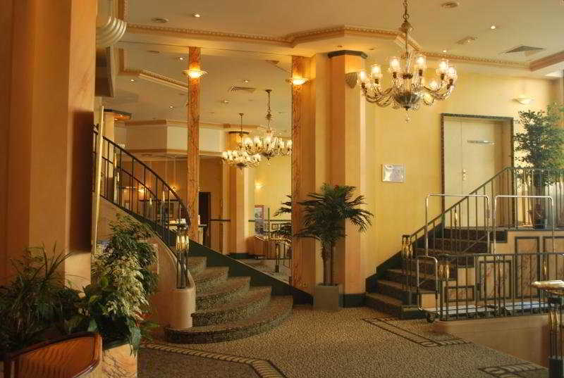 Best Western Plus Hotel Malherbe Кан Интерьер фото