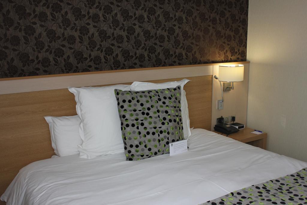 Best Western Plus Hotel Malherbe Кан Экстерьер фото